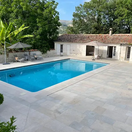 Luxuriously Provencal *